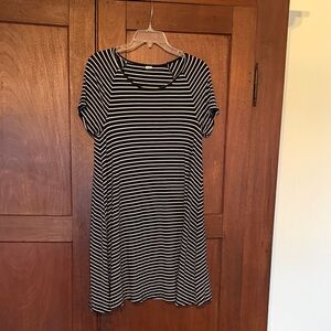 Old Navy Swing Dress Size M
